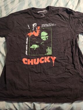 2004-LOOK WHO’S STALKING CHUCKY CHILD’S PLAY BLACK HORROR VTG T-SHIRT Men's XL